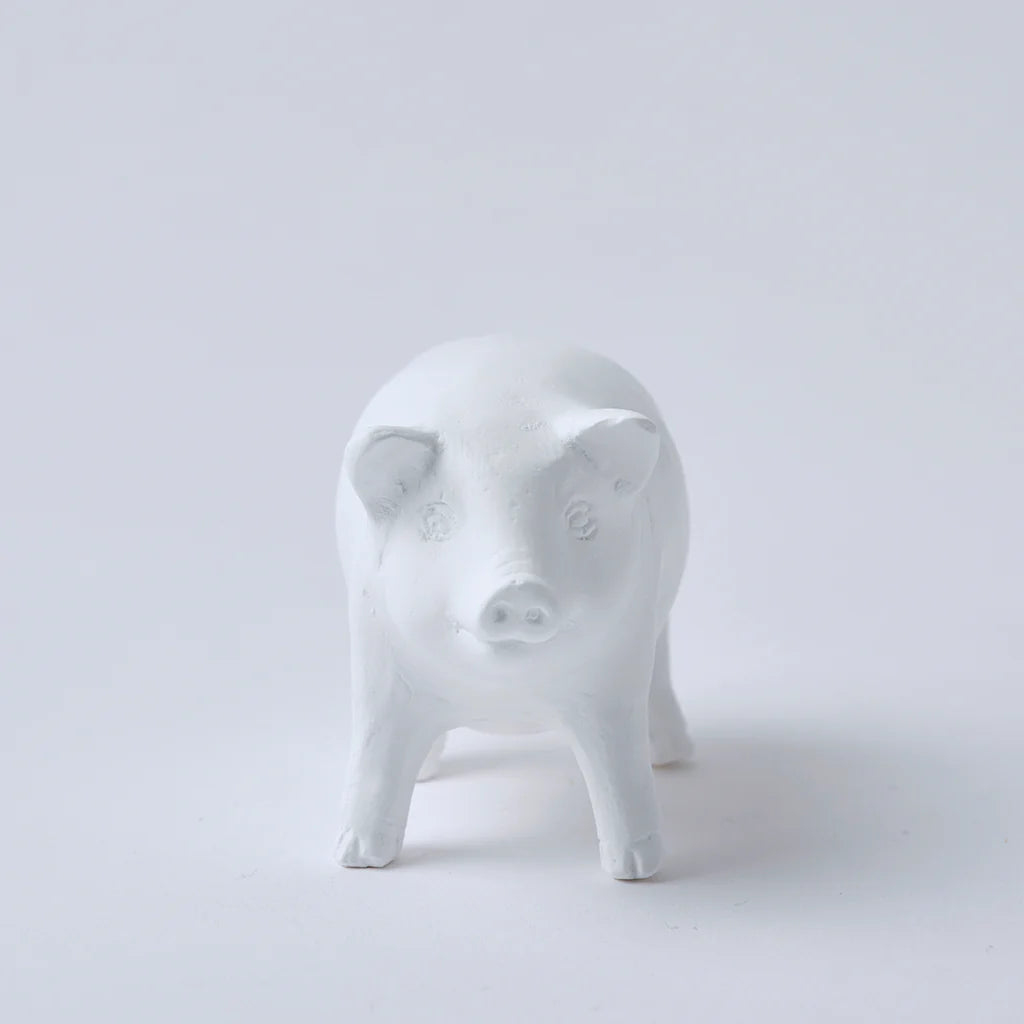 Plaster Aroma Ornament - Walking Little Pig
