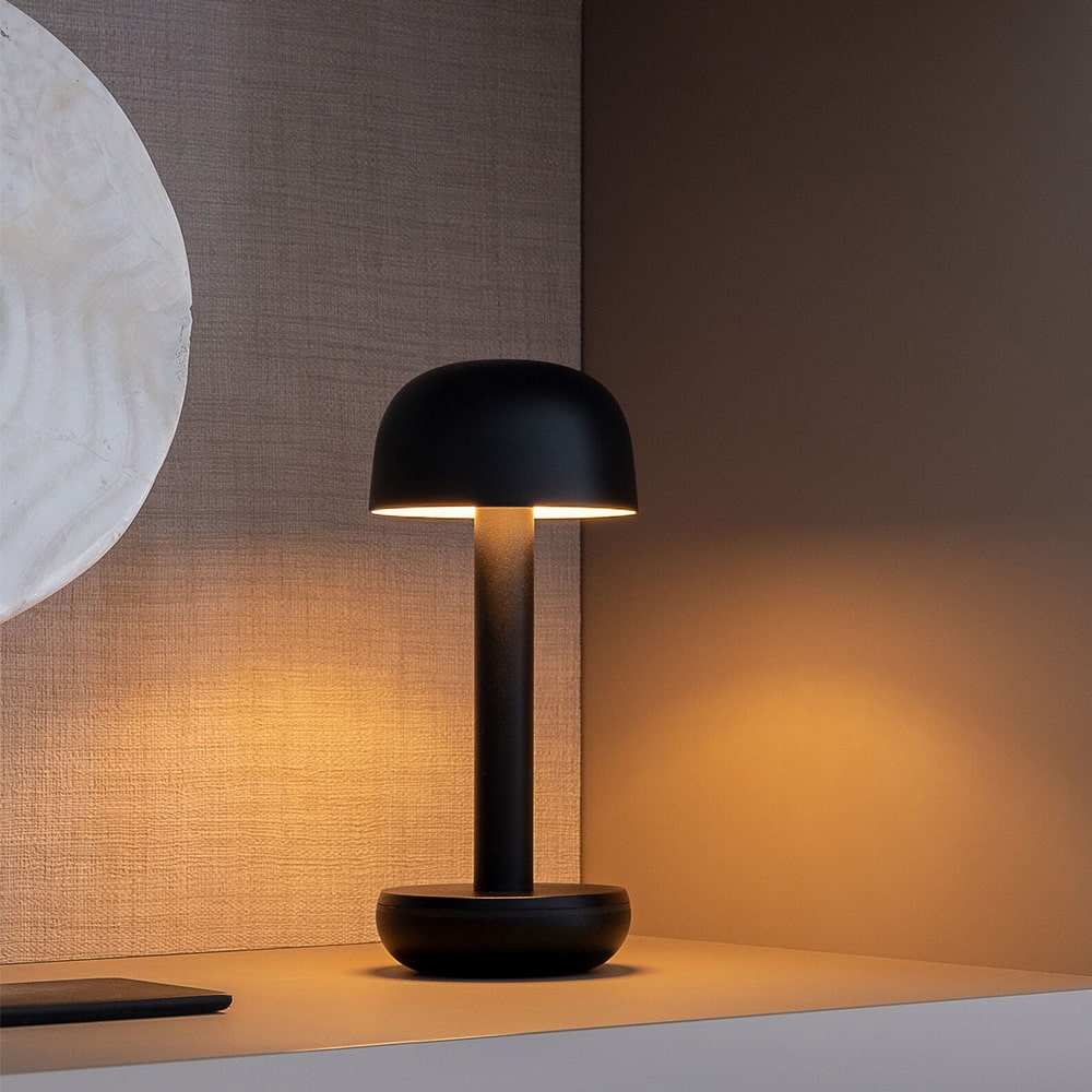 Humble Two Cordless Table Light