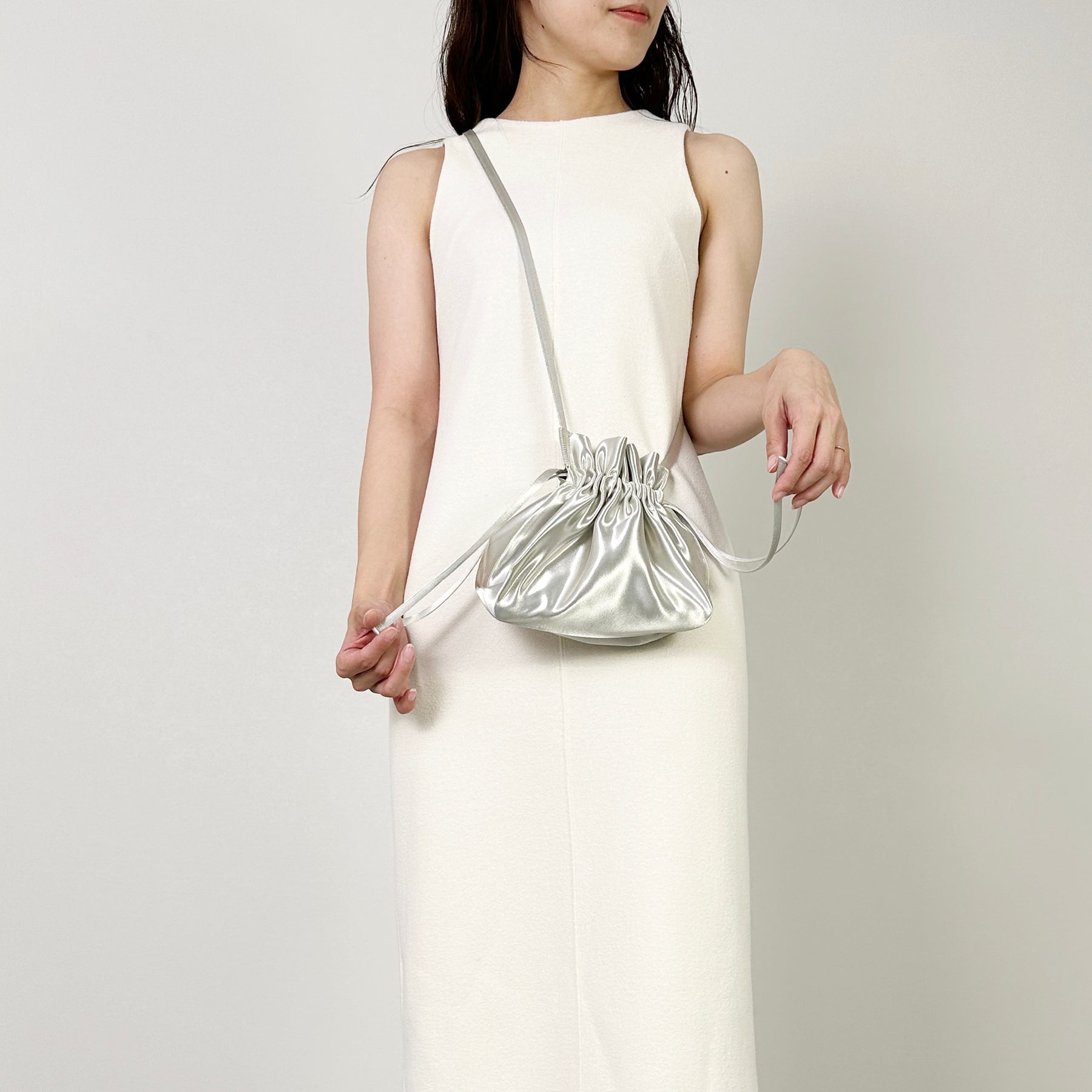Hikaru Series - Shiny shell bag