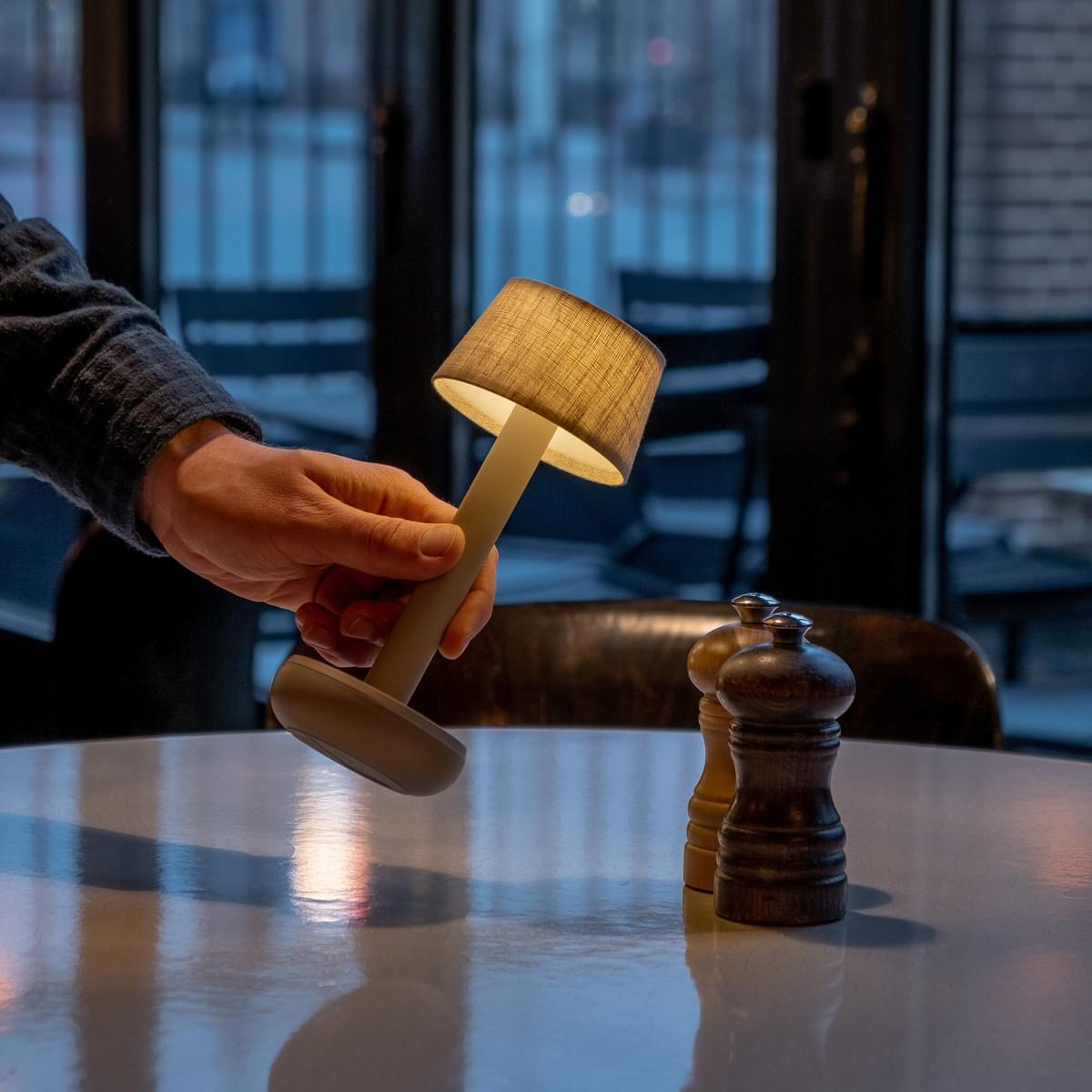 Humble Two Cordless Table Light