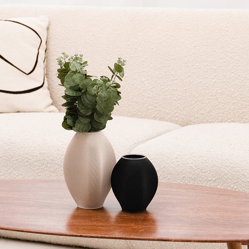 2 Bay Vases on Coffee Table in Living room