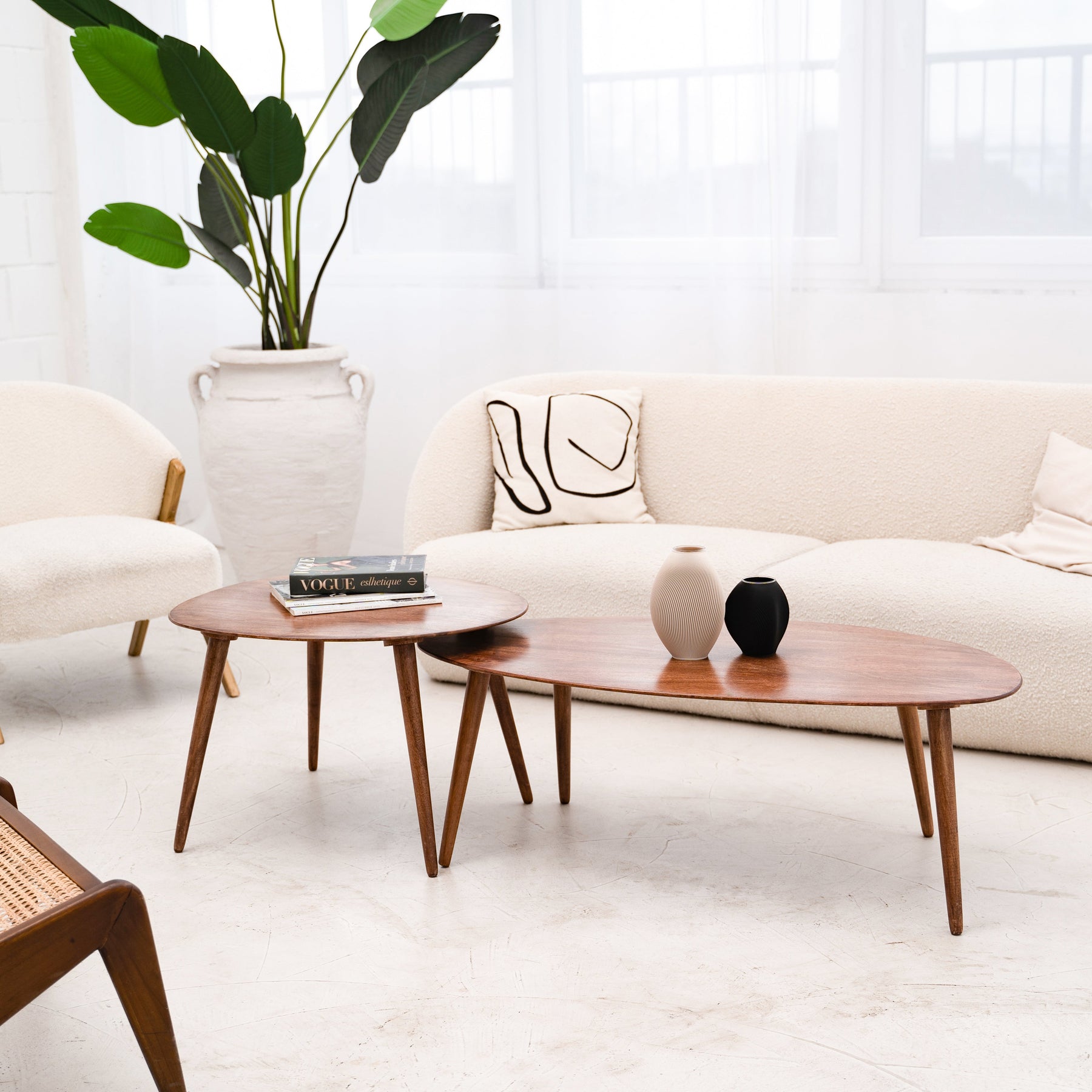 Bay Collection in Living Room Enviro