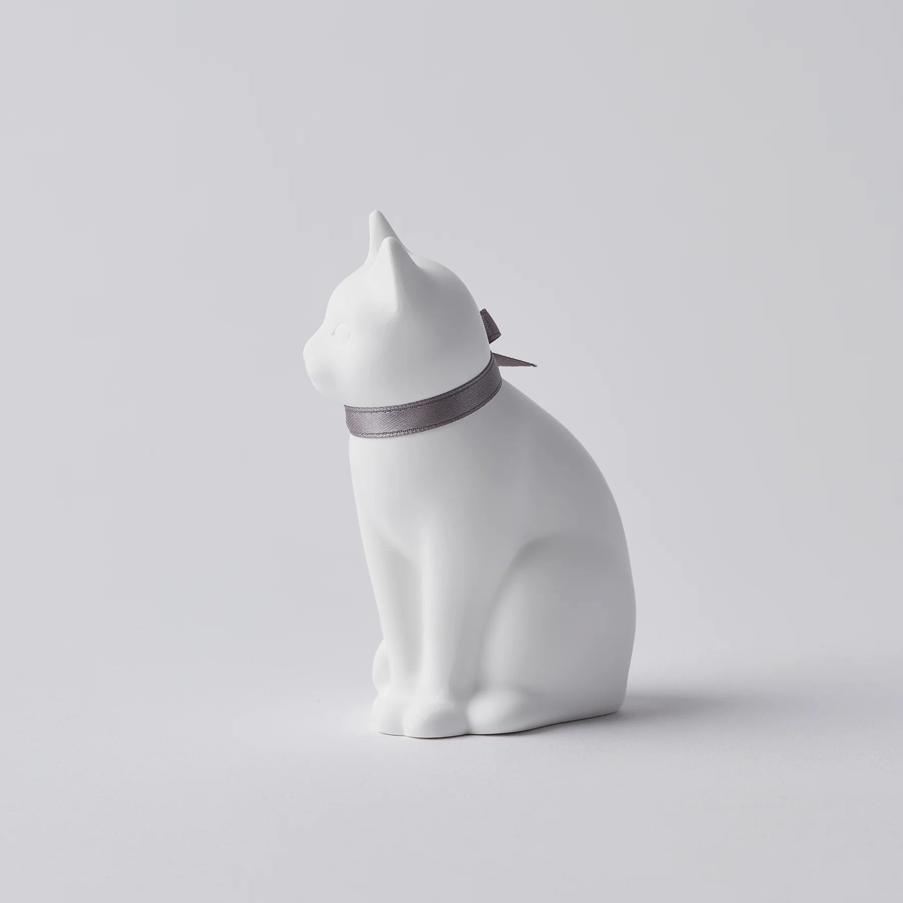 Large Cat Side View Product Photo