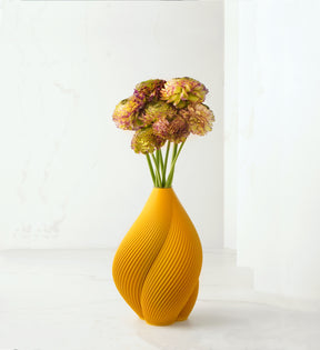 Recozy Vase 2 Venus Gold with Flowers 