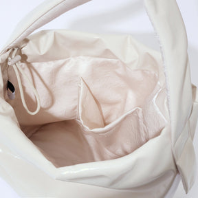 Product Photo TT white showing off inside of bag