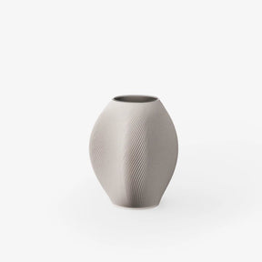 Bay 1 - Vase