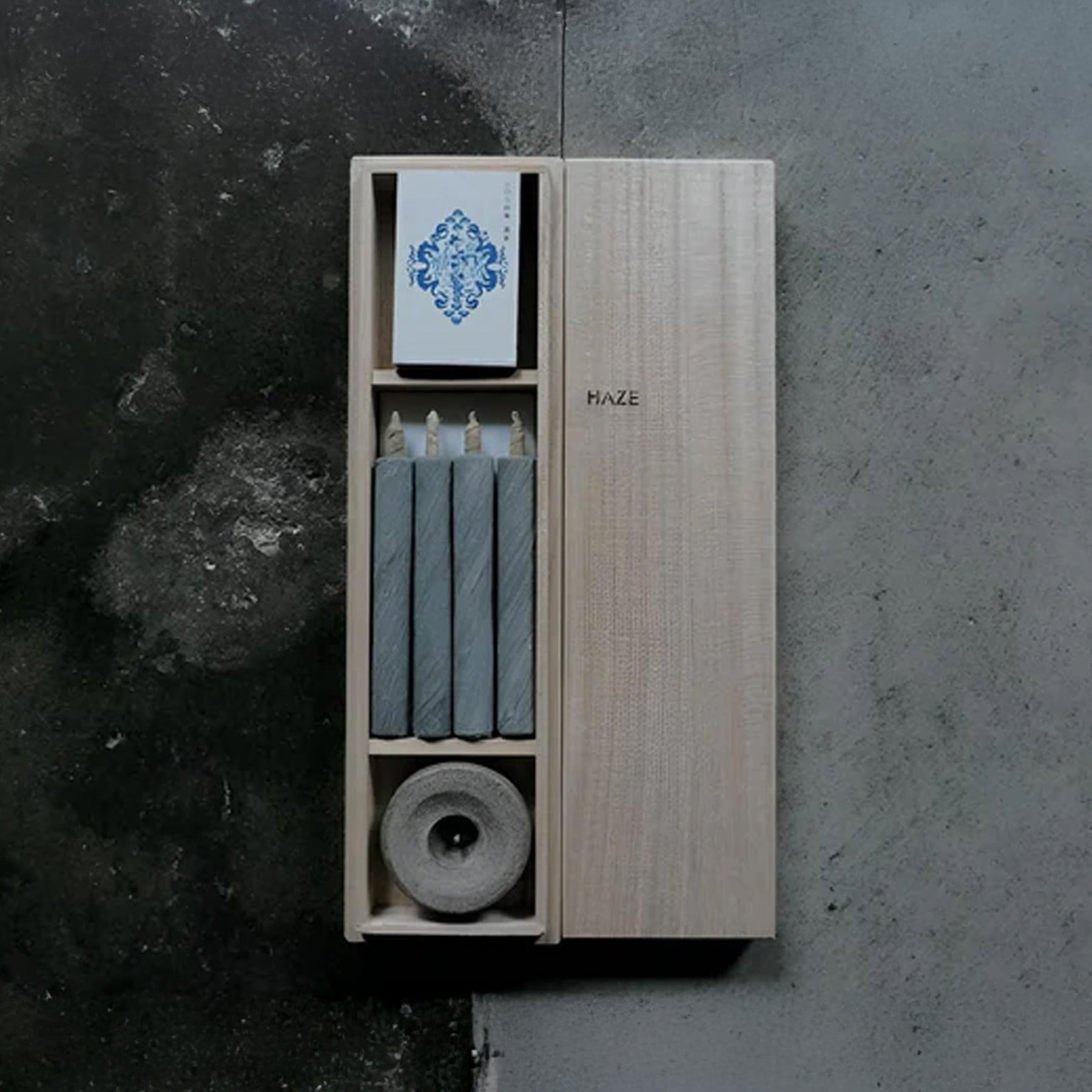 Traditional Japanese Candle Gift Set of Four in Wooden Box