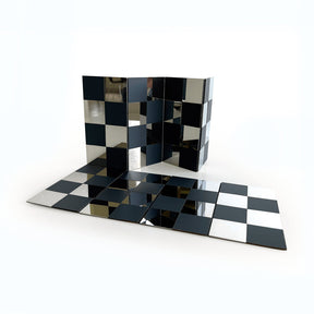 Spassky Fischer, Cy Endfield Travel Chess Set 