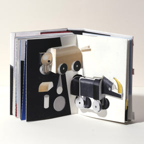 IC Design  Gérard Lo Monaco - Jeux D'enfance Pop-Up Book